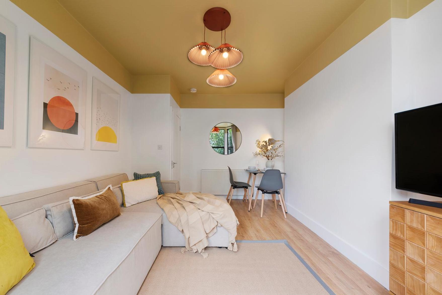 Peaceful Crouch Hill Flat By Morethanstays * London